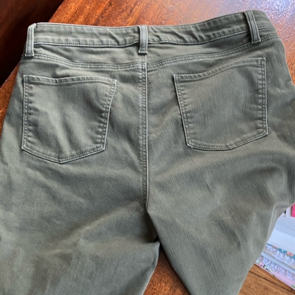 Talbots Slim Ankle Pants in Green - Picture 2 of 4